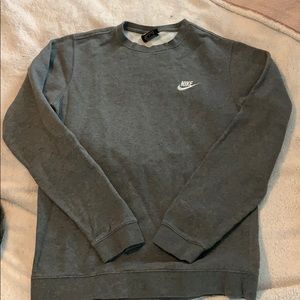 Nike crewneck